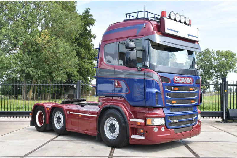 Scania R560 V8 HL 6x2/4MNB - EURO 5 - FULL AIR - AIRCO - SPECIAL INTERIOR - SLIDING FIFTH WHEEL - XENON - - Tractor unit: picture 2 Scania R560 V8 HL 6x2/4MNB - EURO 5 - FULL AIR - AIRCO - SPECIAL INTERIOR - SLIDING FIFTH WHEEL - XENON - - Tractor unit: picture 2