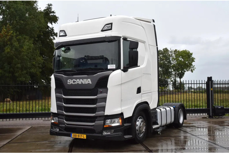 Scania S410 NGS 4x2EB MEGA 95 cm or 103 cm driving height - RETARDER - 665 TKM - FULL AIR - PARK. AIRCO - LEATHER SEATS - 2 x FUEL TANK - Tractor unit: picture 2 Scania S410 NGS 4x2EB MEGA 95 cm or 103 cm driving height - RETARDER - 665 TKM - FULL AIR - PARK. AIRCO - LEATHER SEATS - 2 x FUEL TANK - Tractor unit: picture 2
