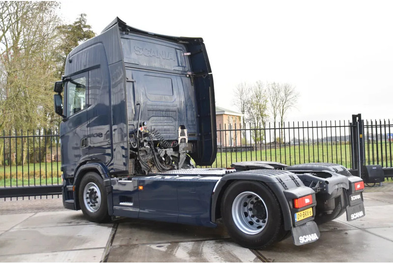 Scania S450 NGS 4x2NB - FULL AIR - 651 TKM - RETARDER - PARK. AIRCO - NAVI - 2 x FUEL TANKS - LED - - Tractor unit: picture 3 Scania S450 NGS 4x2NB - FULL AIR - 651 TKM - RETARDER - PARK. AIRCO - NAVI - 2 x FUEL TANKS - LED - - Tractor unit: picture 3