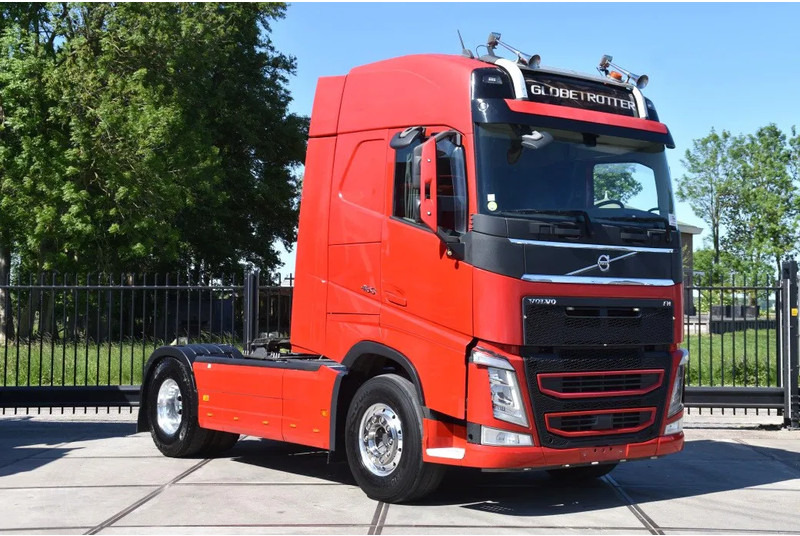 Volvo FH 460 Globe 4x2 - RETARDER- HYDRAULIC SYSTEM - 718 TKM - AIRCO - DIFF. LOCK - PTO - GOOD CONDITION - - Tractor unit: picture 1 Volvo FH 460 Globe 4x2 - RETARDER- HYDRAULIC SYSTEM - 718 TKM - AIRCO - DIFF. LOCK - PTO - GOOD CONDITION - - Tractor unit: picture 1