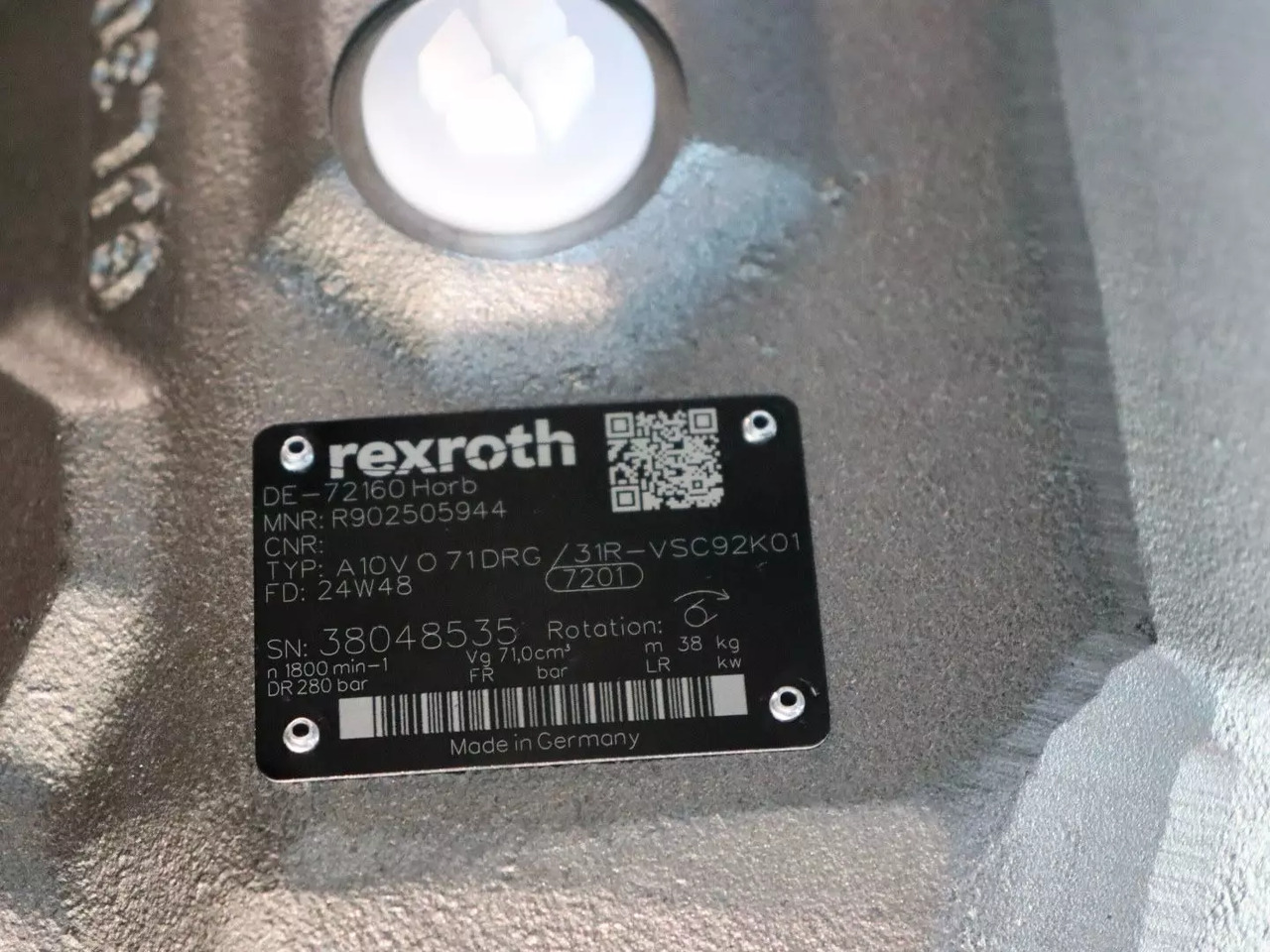 REXROTH A10VO71DRG/31R-VSC92K01 - Hydraulic pump for Material handling equipment: picture 4 REXROTH A10VO71DRG/31R-VSC92K01 - Hydraulic pump for Material handling equipment: picture 4