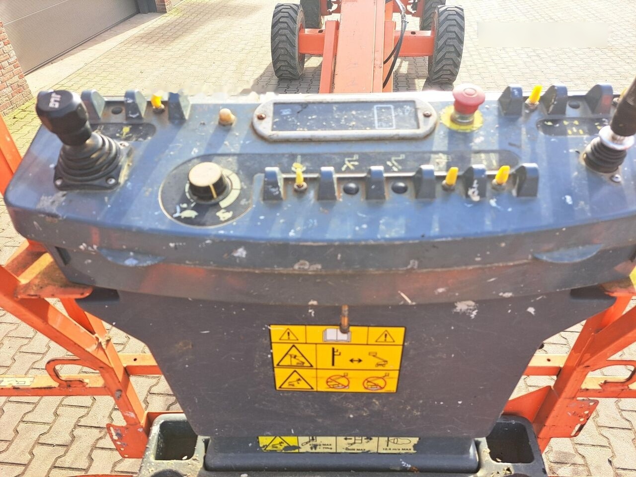 Telescopic boom JLG 460sj: picture 14