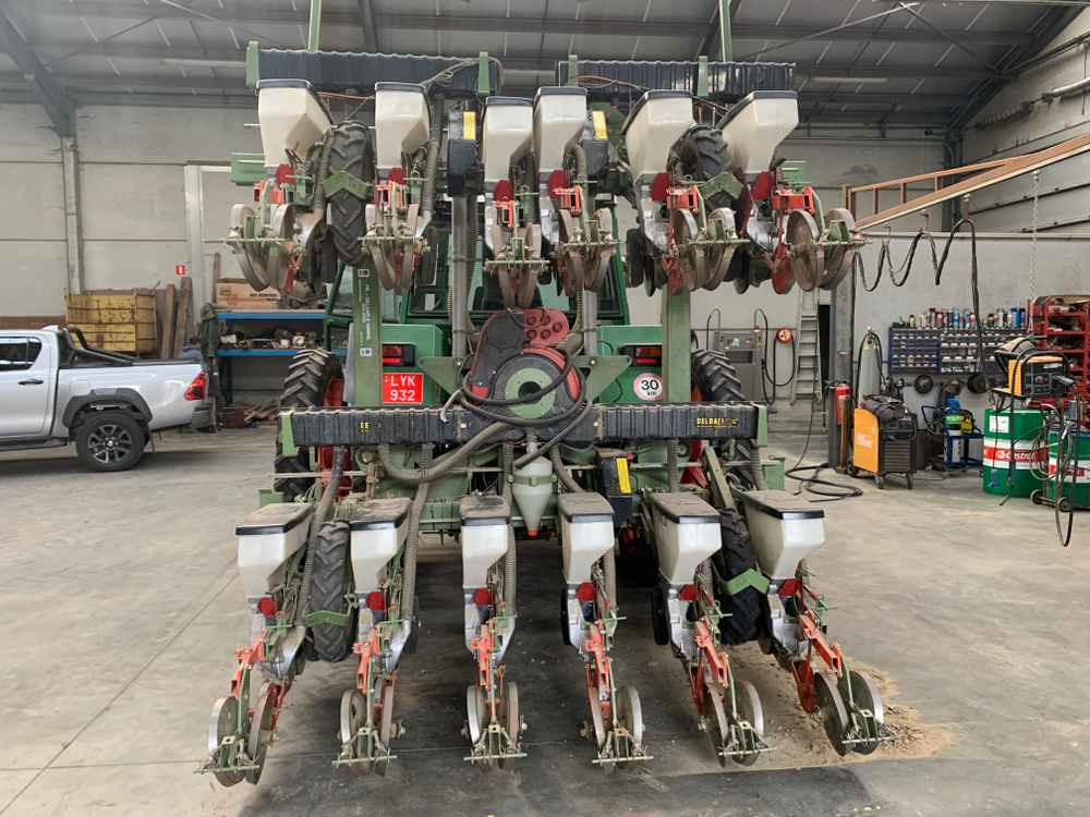 Nodet PL 2 - Seed drill: picture 1 Nodet PL 2 - Seed drill: picture 1