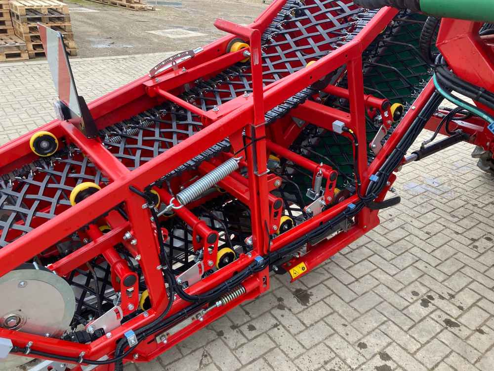 ASA-Lift ASA Lift TC1010E Single Row Trailed Cabbage Harvester - Grape harvesting machine: picture 4 ASA-Lift ASA Lift TC1010E Single Row Trailed Cabbage Harvester - Grape harvesting machine: picture 4