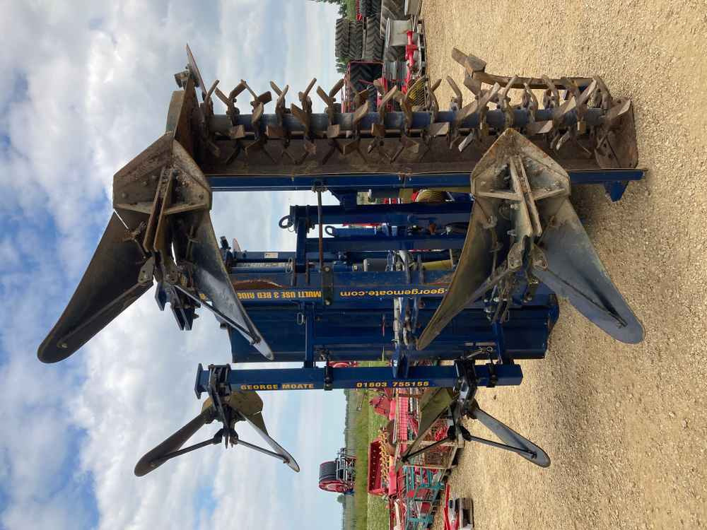 Harvester GEORGE MOATE George Moate, Triple Bed Tilla, T540: picture 29