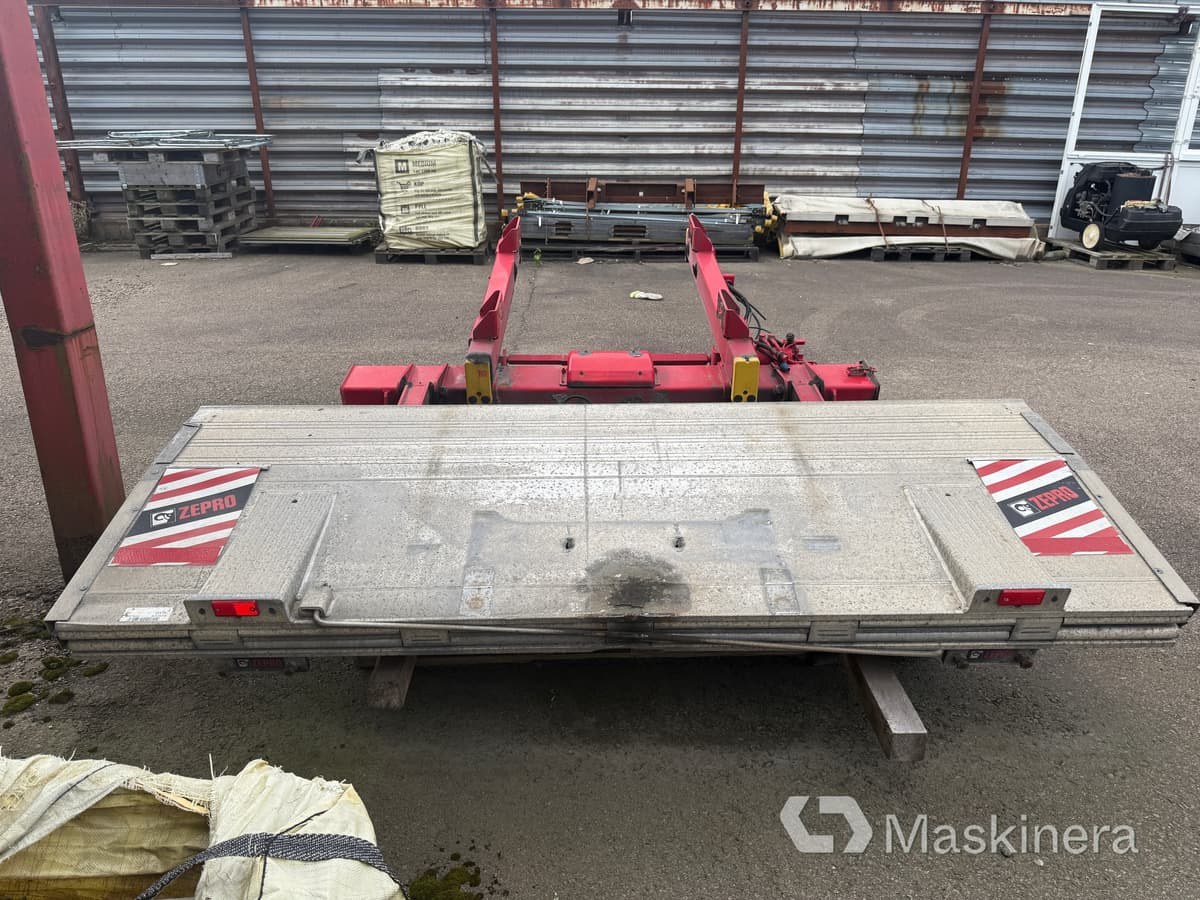 Bakgavellyft Zepro ZSS 200-155 ML - Tail lift: picture 2 Bakgavellyft Zepro ZSS 200-155 ML - Tail lift: picture 2