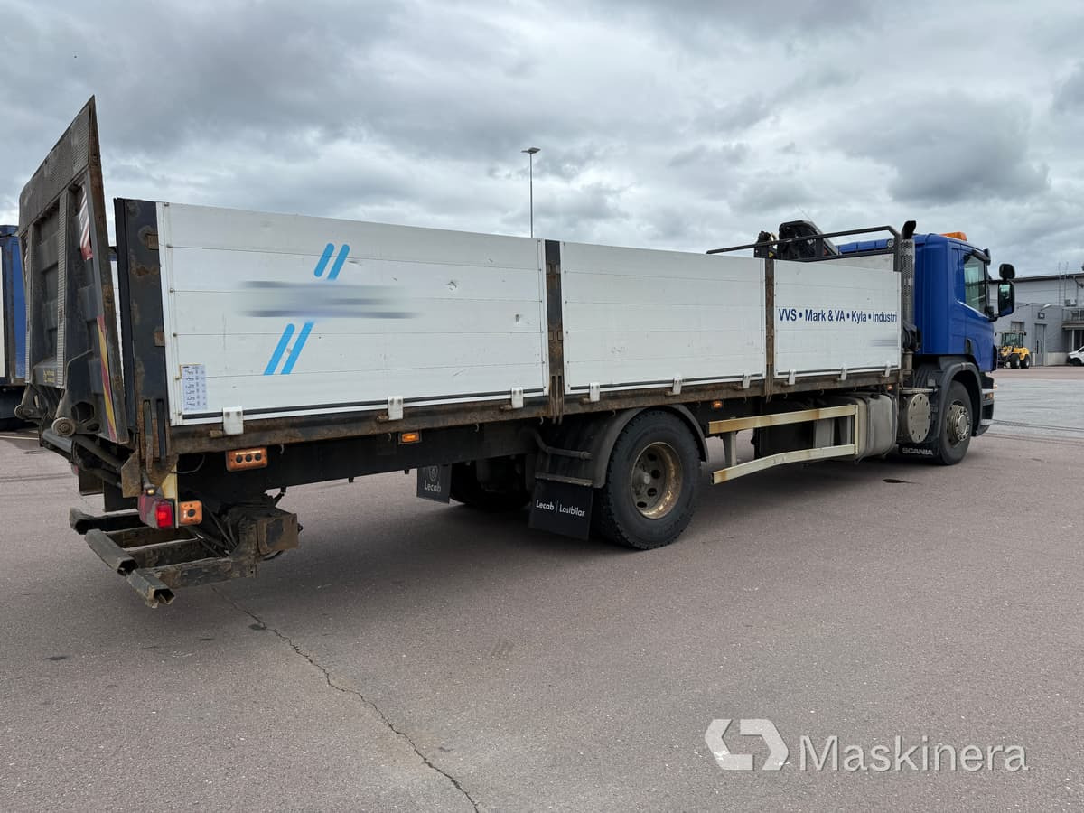 Brädgårdsbil med kran Scania P320 - Dropside/ Flatbed truck, Crane truck: picture 5 Brädgårdsbil med kran Scania P320 - Dropside/ Flatbed truck, Crane truck: picture 5