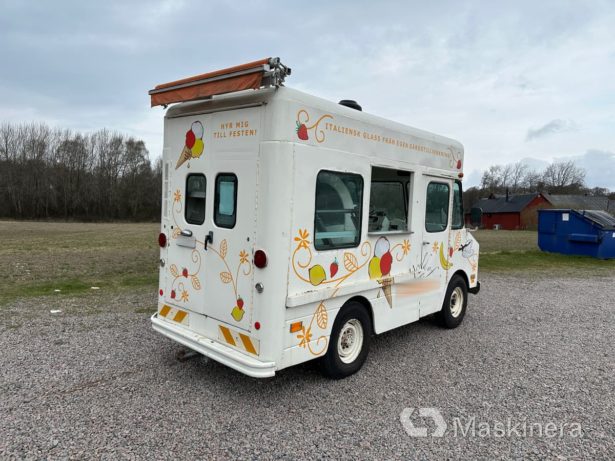 Foodtruck Chevrolet 1973 - Small van: picture 5 Foodtruck Chevrolet 1973 - Small van: picture 5
