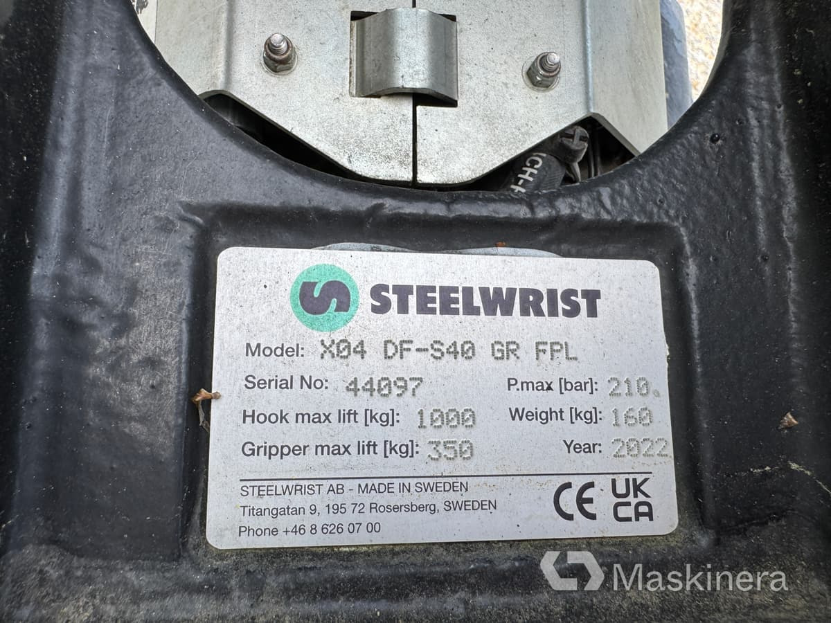 Crawler excavator Grävmaskin Airman AX33u-7 med tillbehör: picture 40