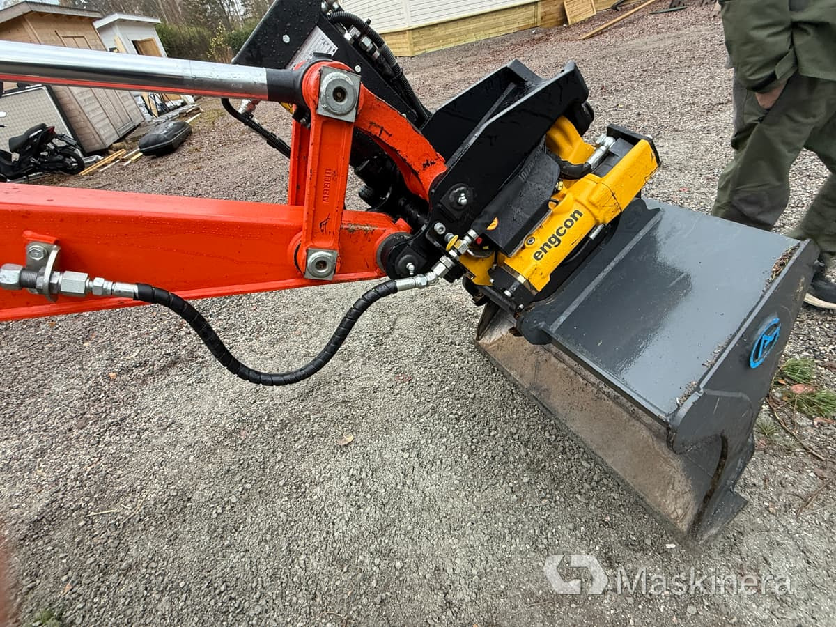 Crawler excavator Grävmaskin Kubota KX027-4 med många redskap: picture 26 Crawler excavator Grävmaskin Kubota KX027-4 med många redskap: picture 26