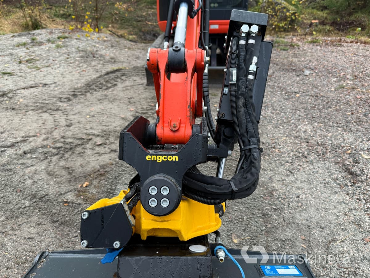 Crawler excavator Grävmaskin Kubota KX027-4 med många redskap: picture 11 Crawler excavator Grävmaskin Kubota KX027-4 med många redskap: picture 11
