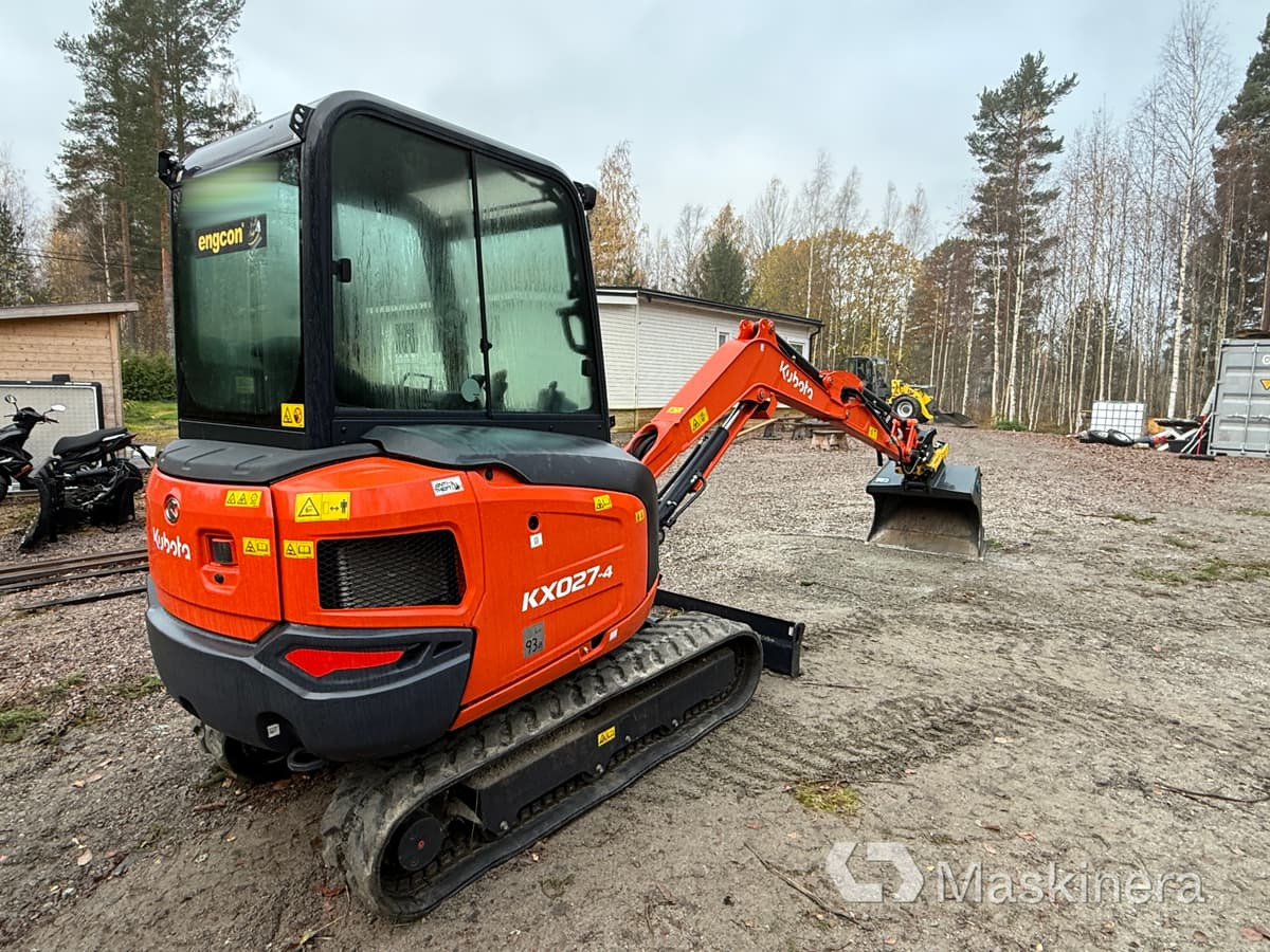 Crawler excavator Grävmaskin Kubota KX027-4 med många redskap: picture 6 Crawler excavator Grävmaskin Kubota KX027-4 med många redskap: picture 6