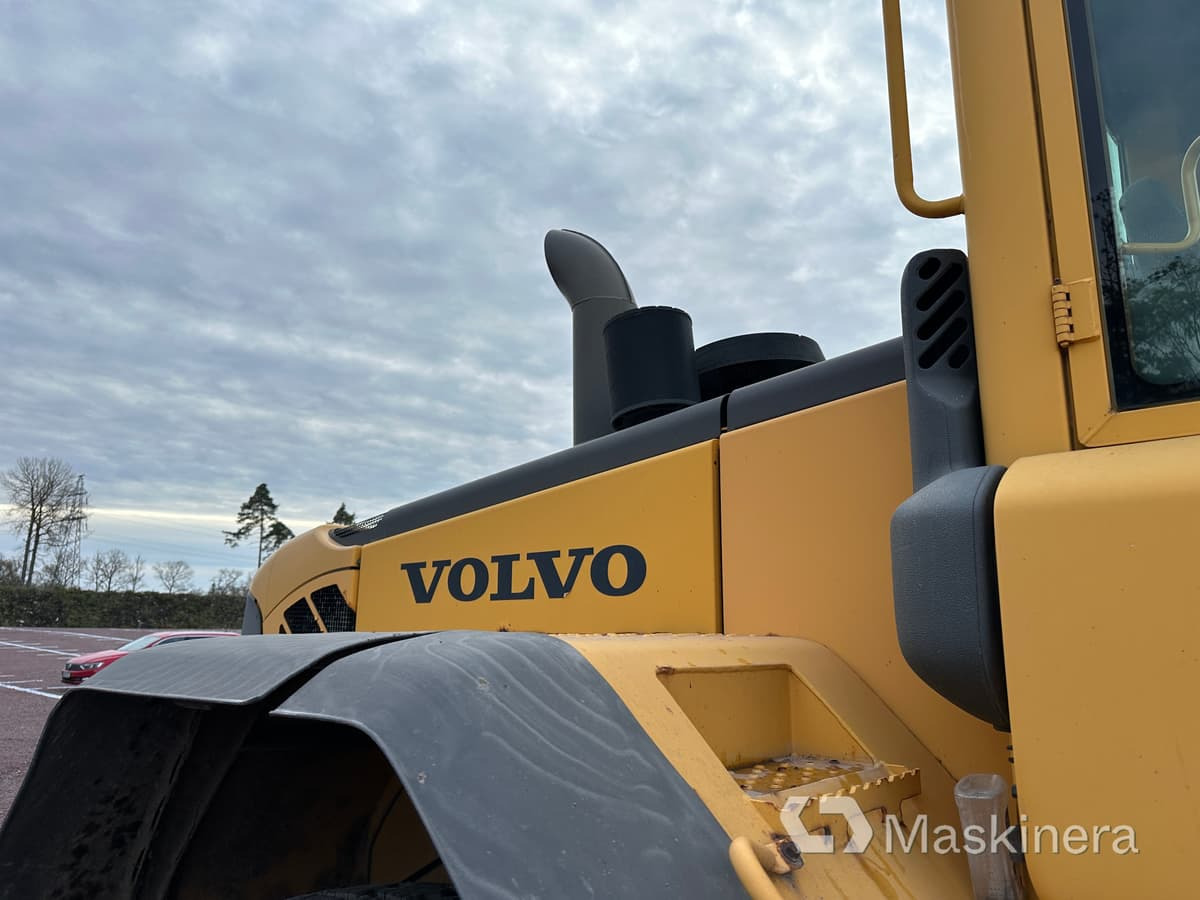 Wheel loader Hjullastare Volvo L110E: picture 36