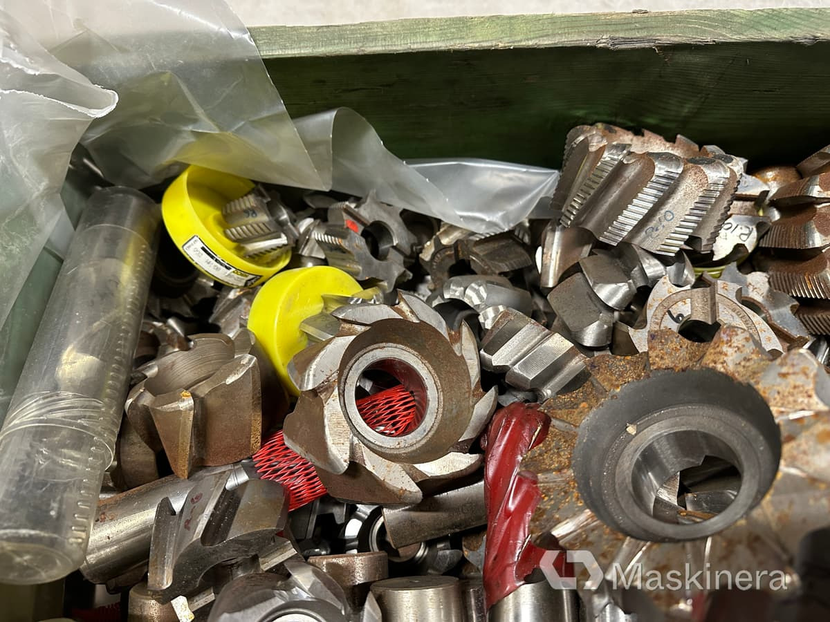 Radiefräsar HSCo ett parti - Industrial equipment: picture 4 Radiefräsar HSCo ett parti - Industrial equipment: picture 4