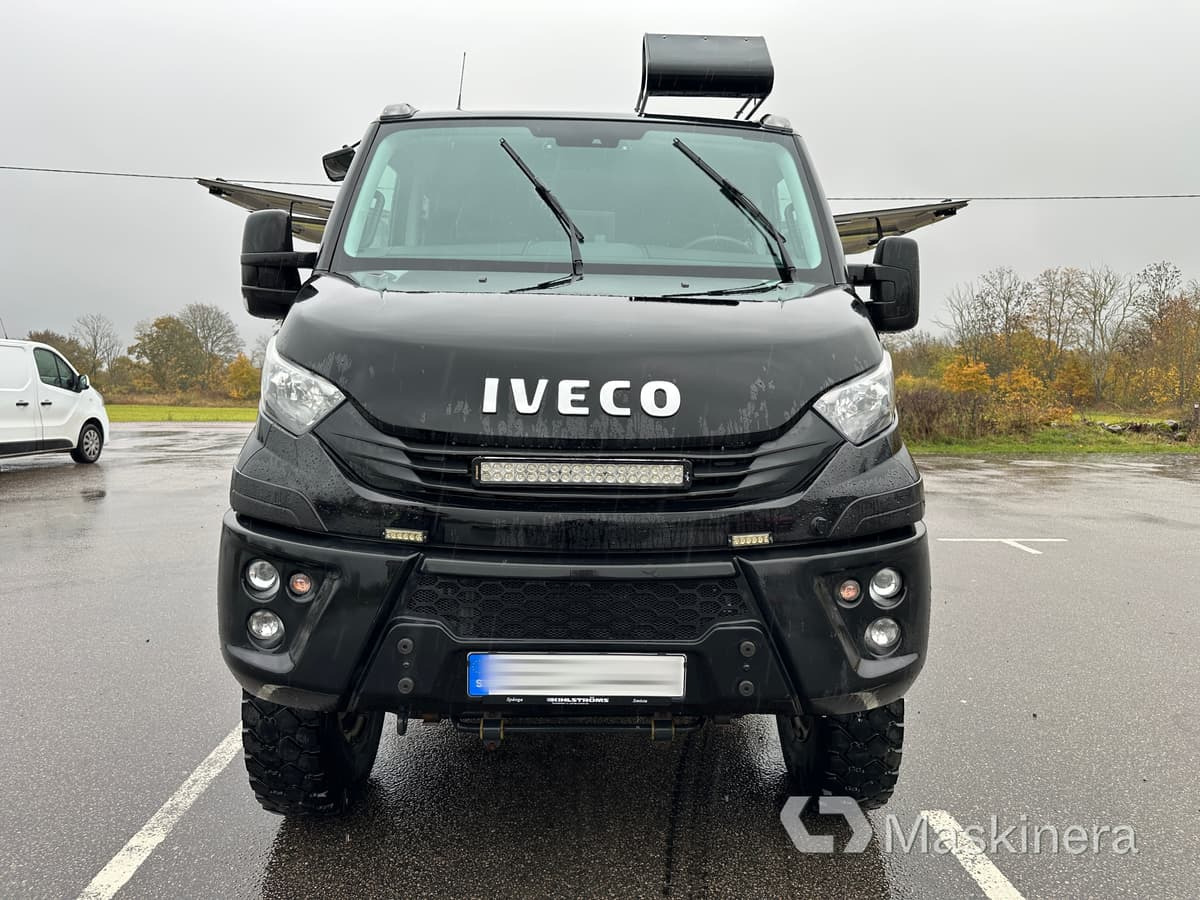 Iveco Daily 55-180 4x4 3.0 Arbetsbil Iveco Daily 4x4 3.0 - Panel van: picture 2 Iveco Daily 55-180 4x4 3.0 Arbetsbil Iveco Daily 4x4 3.0 - Panel van: picture 2