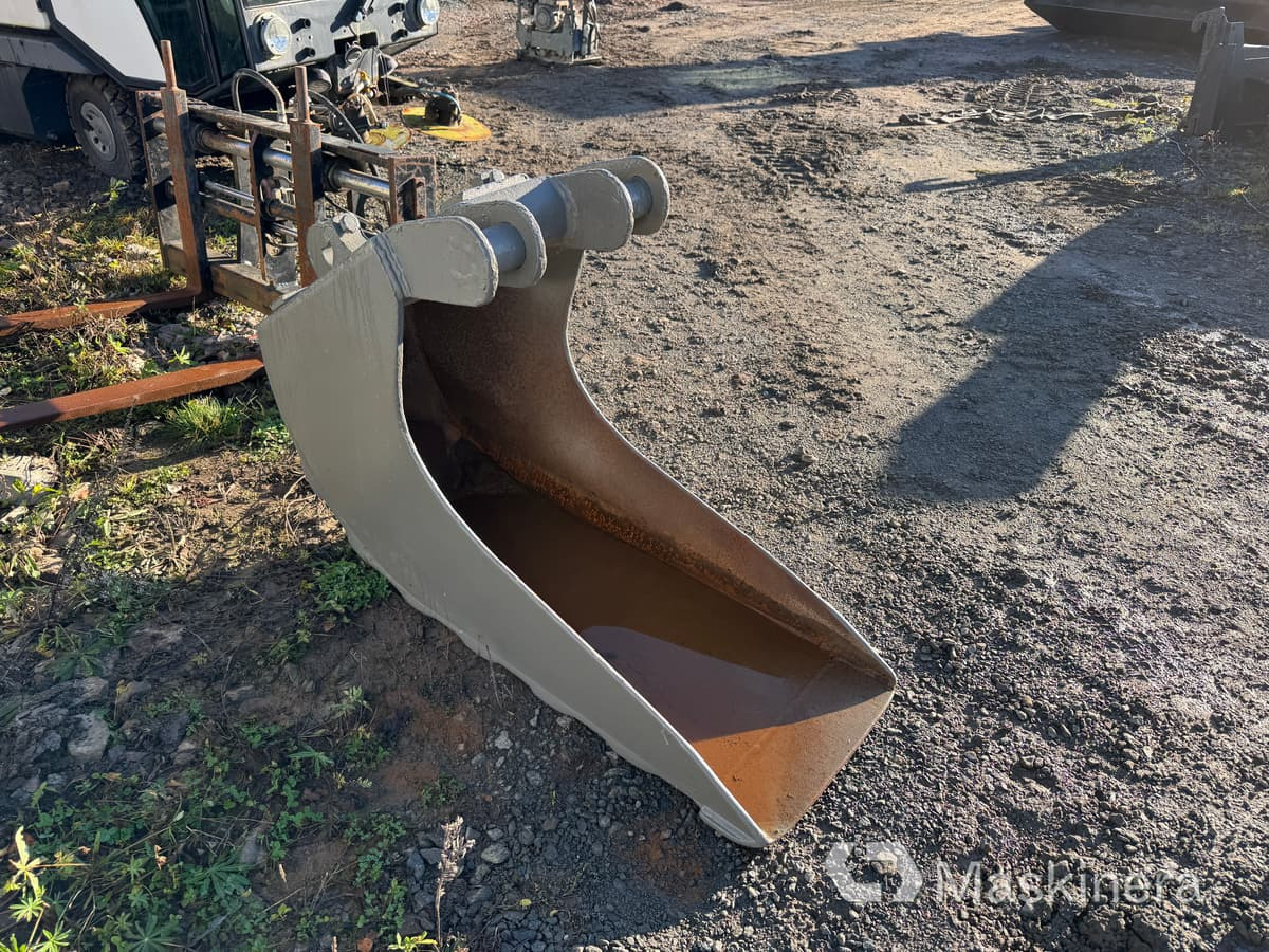 Kabelskopa / Smalskopa B20 fäste - Excavator bucket: picture 3 Kabelskopa / Smalskopa B20 fäste - Excavator bucket: picture 3