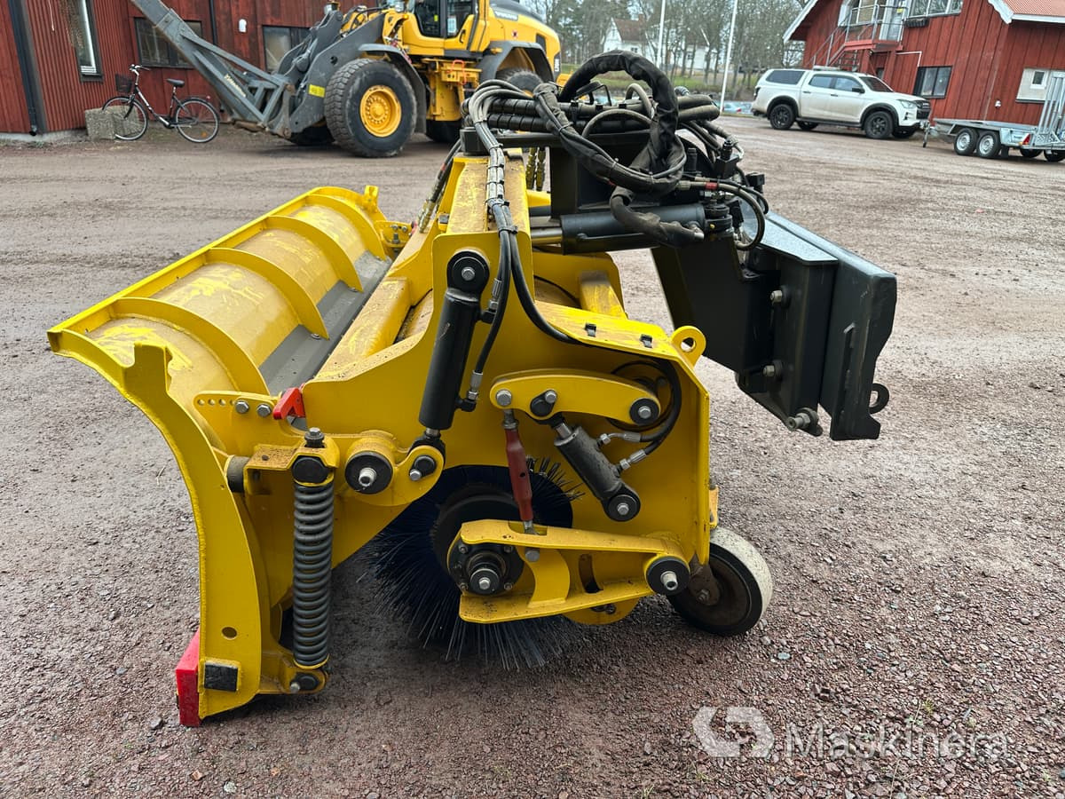 Kombiplog Multihog MPV 2000 - Blade: picture 2 Kombiplog Multihog MPV 2000 - Blade: picture 2