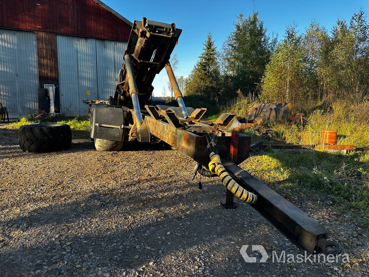 Livab kran Lastväxlarsläp Livab krok (Rep.Objekt) - Roll-off/ Skip trailer: picture 1 Livab kran Lastväxlarsläp Livab krok (Rep.Objekt) - Roll-off/ Skip trailer: picture 1