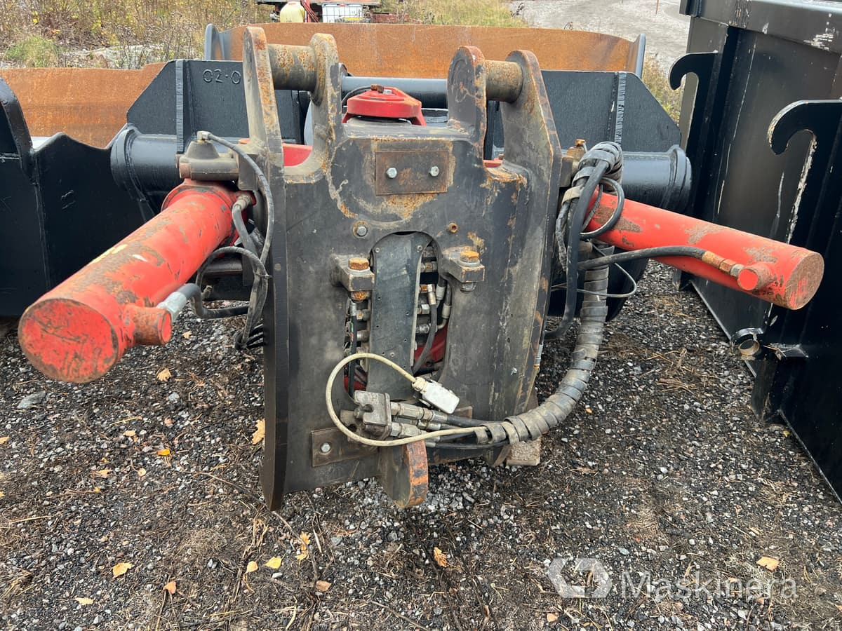 Planerskopa ABT med Rototilt RT80 - Excavator bucket: picture 4 Planerskopa ABT med Rototilt RT80 - Excavator bucket: picture 4