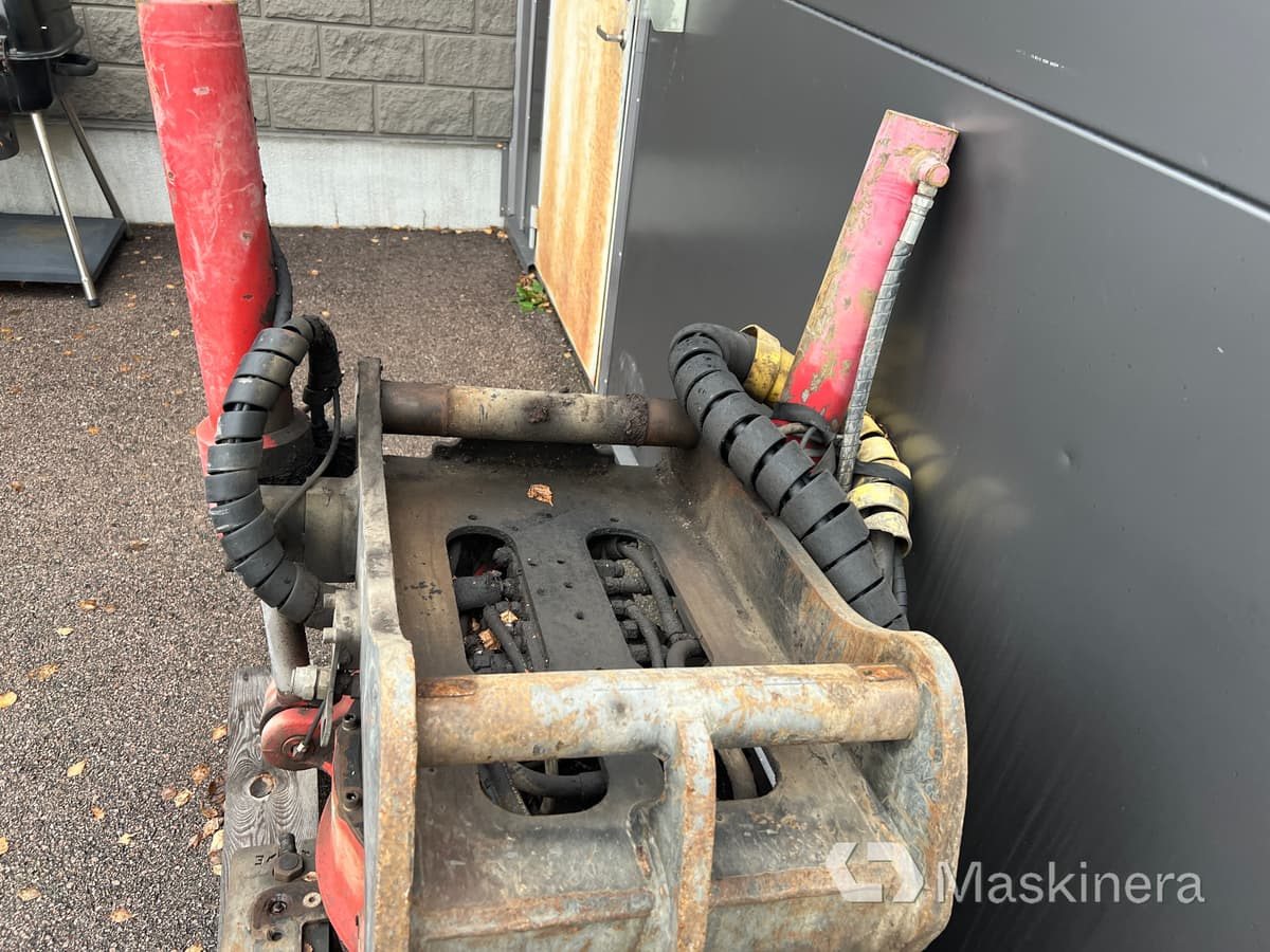 Tiltrotator Indexator RT80 med grip S80 - Tiltrotator: picture 5 Tiltrotator Indexator RT80 med grip S80 - Tiltrotator: picture 5