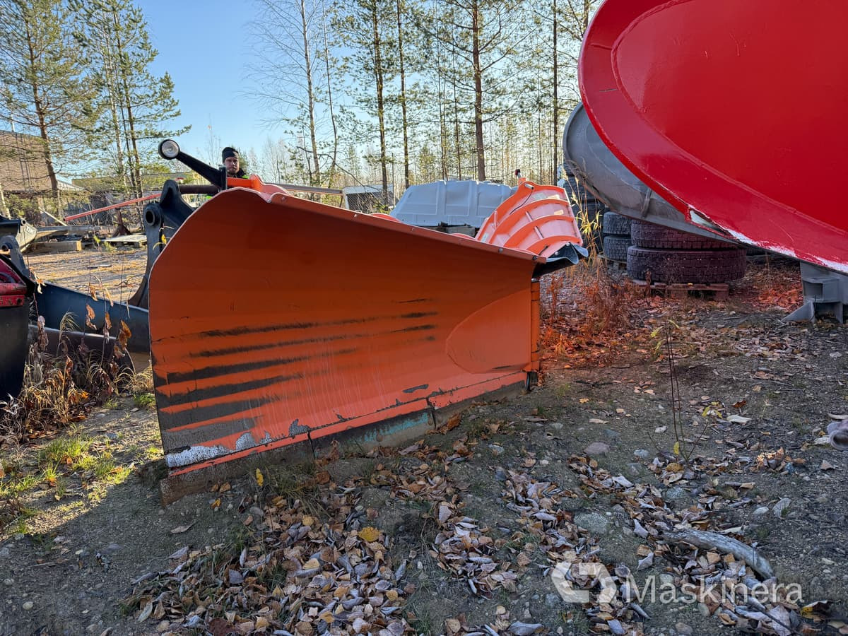 Vikplog PRONAR PWV4000HD - Snow plough: picture 3 Vikplog PRONAR PWV4000HD - Snow plough: picture 3