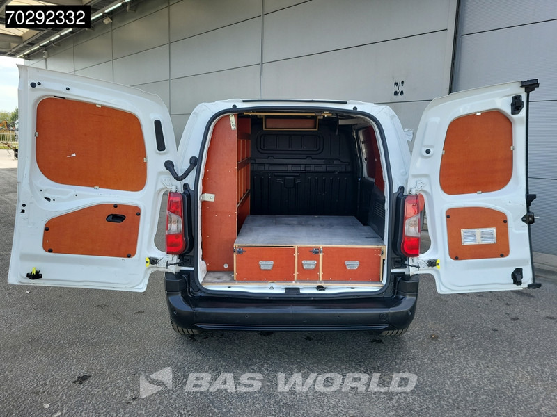 Citroën Berlingo 130PK Automaat L1H1 Navi Airco Cruise Camera Parkeersensoren Werkplaatsinrichting Euro6 L1 3m3 Airco Cruise control - Small van: picture 3 Citroën Berlingo 130PK Automaat L1H1 Navi Airco Cruise Camera Parkeersensoren Werkplaatsinrichting Euro6 L1 3m3 Airco Cruise control - Small van: picture 3