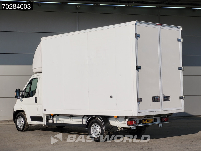 Citroën Jumper 140PK Bakwagen 2,5m hoogte Achterdeuren Navi Camera Airco Cruise Euro6 Meubelbak Koffer 23m3 Airco Cruise control - Box van: picture 2 Citroën Jumper 140PK Bakwagen 2,5m hoogte Achterdeuren Navi Camera Airco Cruise Euro6 Meubelbak Koffer 23m3 Airco Cruise control - Box van: picture 2