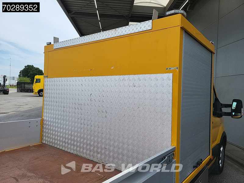 Ford Transit 130pk Open Laadbak Trekhaak Airco Cruise Euro6 APK 03-2026 Pickup Pritsche Open Box Airco Trekhaak Cruise control - Flatbed van: picture 3 Ford Transit 130pk Open Laadbak Trekhaak Airco Cruise Euro6 APK 03-2026 Pickup Pritsche Open Box Airco Trekhaak Cruise control - Flatbed van: picture 3