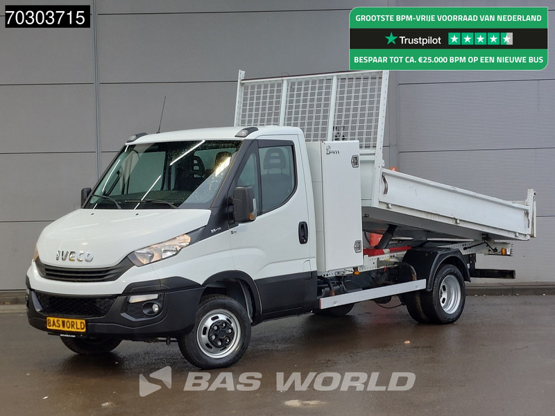 Iveco Daily 35C14 Kipper met Kist Dubbellucht 3,5t Trekhaak Cruise Euro6 Tipper Benne Kieper Trekhaak Cruise control - Tipper van: picture 1 Iveco Daily 35C14 Kipper met Kist Dubbellucht 3,5t Trekhaak Cruise Euro6 Tipper Benne Kieper Trekhaak Cruise control - Tipper van: picture 1
