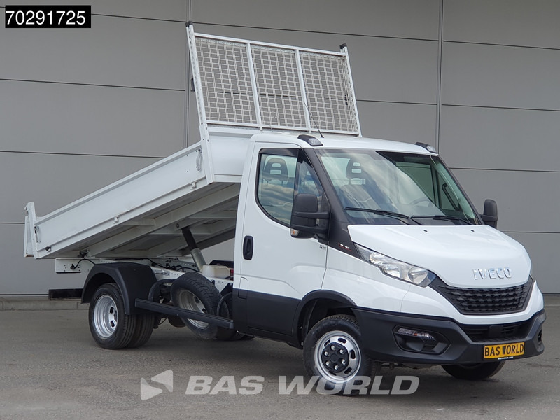 Iveco Daily 35C16 3.0L Open Laadbak Dubbellucht 3,5t Trekhaak Airco Cruise Navi Camera Euro6 Pritsche Pickup Open Box 2m3 Airco Trekhaak Cru - Flatbed van: picture 3 Iveco Daily 35C16 3.0L Open Laadbak Dubbellucht 3,5t Trekhaak Airco Cruise Navi Camera Euro6 Pritsche Pickup Open Box 2m3 Airco Trekhaak Cru - Flatbed van: picture 3