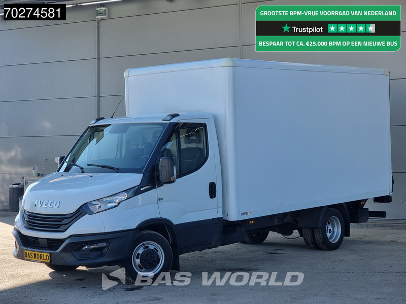 Iveco Daily 35C16 Automaat Laadklep Bakwagen Airco Camera Dubbellucht Meubelbak Koffer 19m3 Airco - Box van: picture 1 Iveco Daily 35C16 Automaat Laadklep Bakwagen Airco Camera Dubbellucht Meubelbak Koffer 19m3 Airco - Box van: picture 1