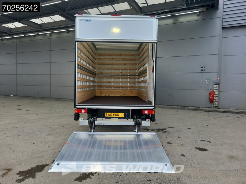 Iveco Daily 35C18 3.0L Automaat Laadklep Zijdeur Dubbellucht Bakwagen 180PK LED Airco Cruise Camera Lat om Lat D'Hollandia Euro6 Meubelbak K - Box van: picture 3 Iveco Daily 35C18 3.0L Automaat Laadklep Zijdeur Dubbellucht Bakwagen 180PK LED Airco Cruise Camera Lat om Lat D'Hollandia Euro6 Meubelbak K - Box van: picture 3