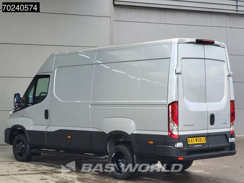 Iveco Daily 35C18 3.0L Black Edition Automaat 180PK L2H2 Dubbellucht 3,5t Trekgewicht ACC LED Navi Camera Parkeersensoren Euro6 L2 12m3 Airc - Panel van: picture 2 Iveco Daily 35C18 3.0L Black Edition Automaat 180PK L2H2 Dubbellucht 3,5t Trekgewicht ACC LED Navi Camera Parkeersensoren Euro6 L2 12m3 Airc - Panel van: picture 2