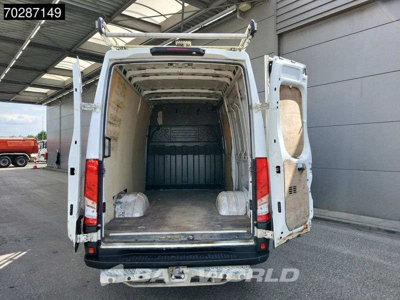 Panel van Iveco Daily 35C18 3.0L Dubbellucht L2H2 3,5t Trekhaak Navi Airco Cruise Camera Imperiaal Euro6 L2 12m3 Airco Trekhaak Cruise control: picture 6