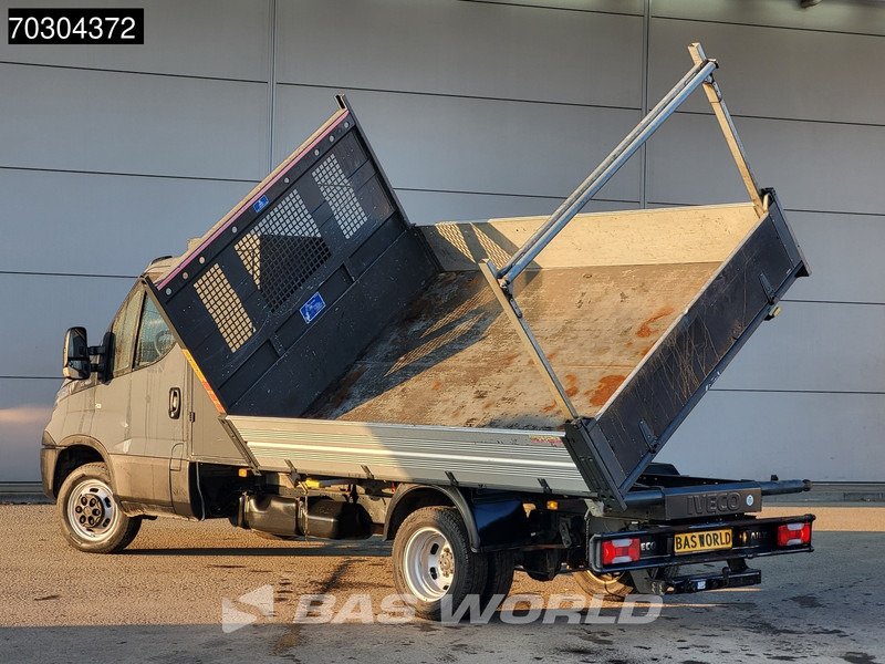 Iveco Daily 35C18 3.0L Open Laadbak Dubbellucht 3,5t Trekhaak 180PK Euro6 Pritsche Pickup Open Box Trekhaak - Flatbed van: picture 2 Iveco Daily 35C18 3.0L Open Laadbak Dubbellucht 3,5t Trekhaak 180PK Euro6 Pritsche Pickup Open Box Trekhaak - Flatbed van: picture 2