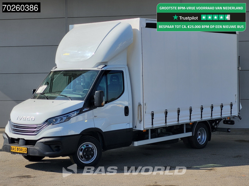 Iveco Daily 35C21 3.0L Automaat Schuifzeilen Laadklep 2025-Model Dubbellucht ACC LED CarPlay 3,5t Trekvermogen Euro6 Meubelbak Koffer 22m3 A - Curtain side van: picture 1 Iveco Daily 35C21 3.0L Automaat Schuifzeilen Laadklep 2025-Model Dubbellucht ACC LED CarPlay 3,5t Trekvermogen Euro6 Meubelbak Koffer 22m3 A - Curtain side van: picture 1