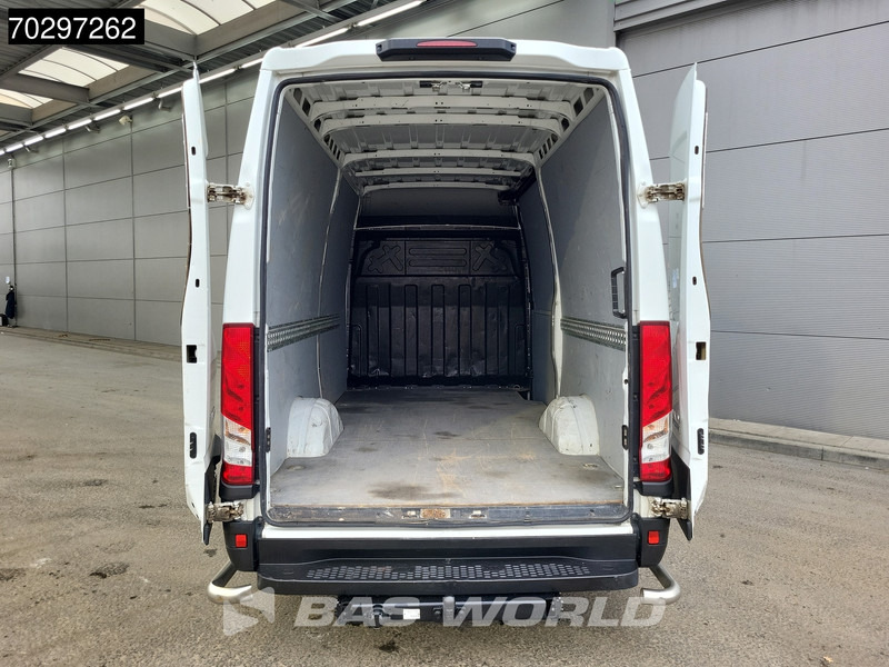 Iveco Daily 35S14 Automaat L2H2 3,5t Trekhaak Airco Cruise Standkachel Euro6 L2 Airco Trekhaak Cruise control - Panel van: picture 3 Iveco Daily 35S14 Automaat L2H2 3,5t Trekhaak Airco Cruise Standkachel Euro6 L2 Airco Trekhaak Cruise control - Panel van: picture 3