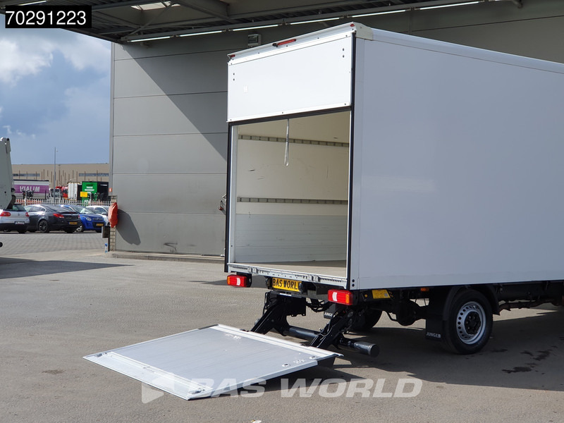 Iveco Daily 35S16 Automaat Bakwagen Laadklep160PK Airco Camera Euro6 Meubelbak Koffer 21m3 Airco - Box van: picture 3 Iveco Daily 35S16 Automaat Bakwagen Laadklep160PK Airco Camera Euro6 Meubelbak Koffer 21m3 Airco - Box van: picture 3