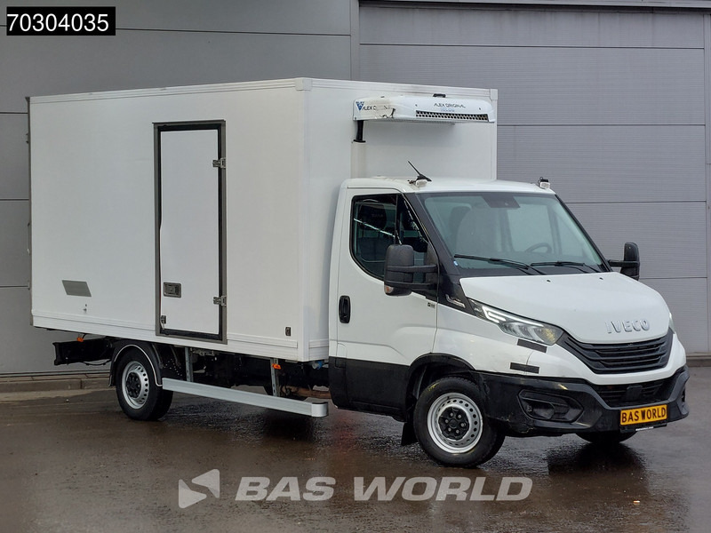 Iveco Daily 35S18 3.0L Automaat Koelwagen 230v Stekker Zijdeur Achterdeuren 180PK ACC LED Navi Airco Euro6 Bakwagen Gekoeld Koel Koeler Kühl - Refrigerated van: picture 3 Iveco Daily 35S18 3.0L Automaat Koelwagen 230v Stekker Zijdeur Achterdeuren 180PK ACC LED Navi Airco Euro6 Bakwagen Gekoeld Koel Koeler Kühl - Refrigerated van: picture 3