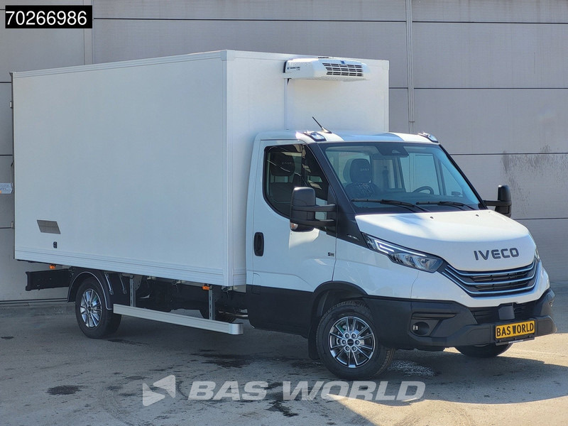 Iveco Daily 35S18 3.0L Koelwagen Thermoking C-250 LED ACC Navi Airco Koel Koeler Kühl Kühler Bakwagen Kühlkoffer 17m3 Airco - Refrigerated van: picture 2 Iveco Daily 35S18 3.0L Koelwagen Thermoking C-250 LED ACC Navi Airco Koel Koeler Kühl Kühler Bakwagen Kühlkoffer 17m3 Airco - Refrigerated van: picture 2