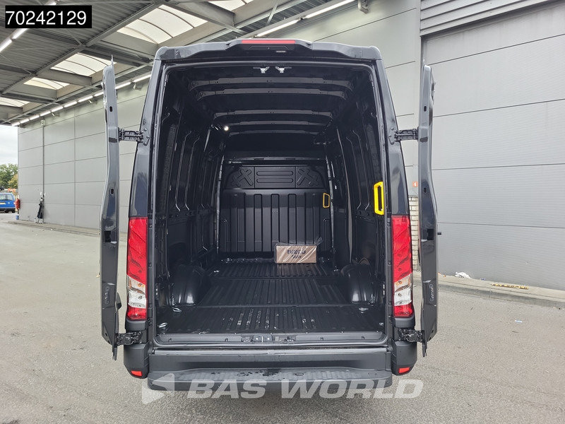 Iveco Daily 35S21 3.0L Automaat L2H2 210PK 2025-Model 3,5t Trekgewicht ACC LED Navi LM-Velgen Camera Euro6 L2 12m3 Airco - Panel van: picture 3 Iveco Daily 35S21 3.0L Automaat L2H2 210PK 2025-Model 3,5t Trekgewicht ACC LED Navi LM-Velgen Camera Euro6 L2 12m3 Airco - Panel van: picture 3