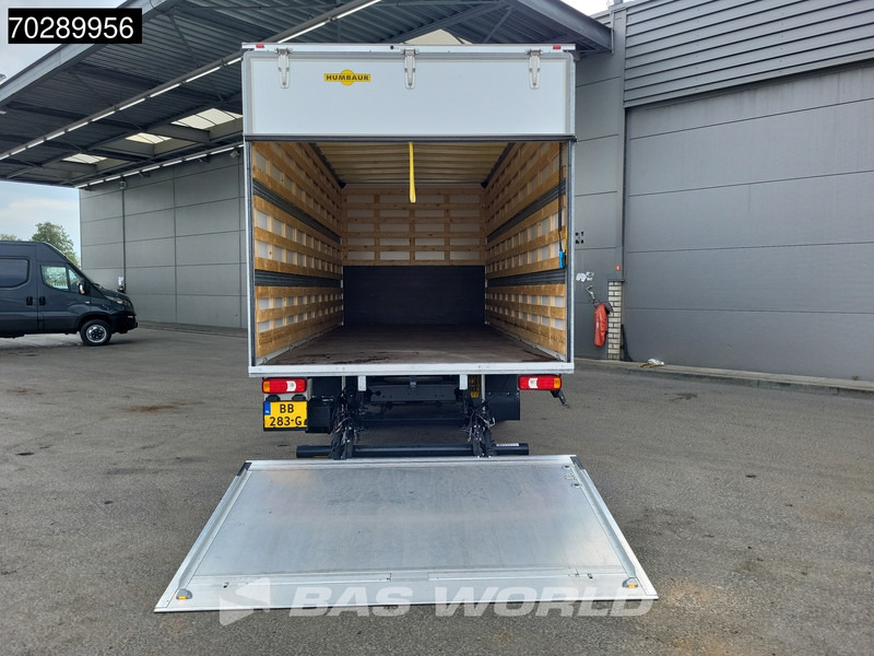 Iveco Daily 70C18 3.0L Automaat Laadklep 7tons 6meter Bakwagen Luchtvering Dubbellucht ACC Navi Camera Airco Meubelbak Koffer Airco - Box van: picture 3 Iveco Daily 70C18 3.0L Automaat Laadklep 7tons 6meter Bakwagen Luchtvering Dubbellucht ACC Navi Camera Airco Meubelbak Koffer Airco - Box van: picture 3