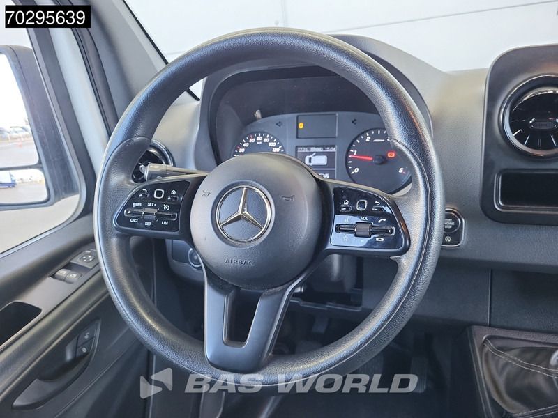 Small van Mercedes-Benz Sprinter 311 CDI L2H2 Airco Cruise MBUX CarPlay Euro6 L2 12m3 Airco Cruise control: picture 15 Small van Mercedes-Benz Sprinter 311 CDI L2H2 Airco Cruise MBUX CarPlay Euro6 L2 12m3 Airco Cruise control: picture 15