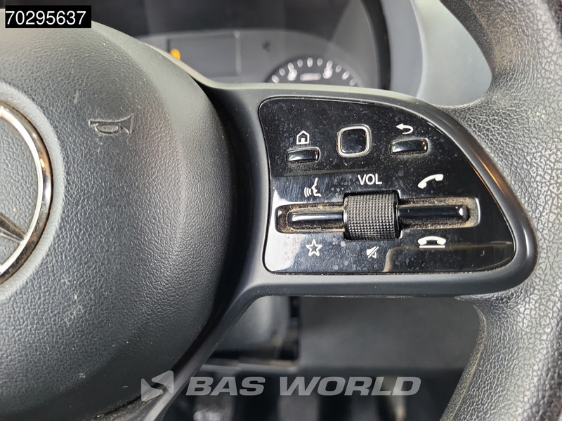 Small van Mercedes-Benz Sprinter 311 CDI L2H2 Airco Cruise MBUX CarPlay Imperiaal Euro6 L2 12m3 Airco Cruise control: picture 17 Small van Mercedes-Benz Sprinter 311 CDI L2H2 Airco Cruise MBUX CarPlay Imperiaal Euro6 L2 12m3 Airco Cruise control: picture 17