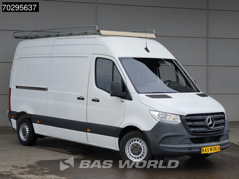 Mercedes-Benz Sprinter 311 CDI L2H2 Airco Cruise MBUX CarPlay Imperiaal Euro6 L2 12m3 Airco Cruise control - Small van: picture 3 Mercedes-Benz Sprinter 311 CDI L2H2 Airco Cruise MBUX CarPlay Imperiaal Euro6 L2 12m3 Airco Cruise control - Small van: picture 3