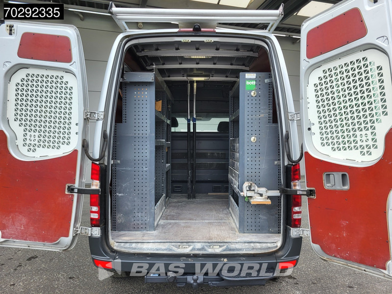 Mercedes-Benz Sprinter 313 CDI Automaat L1H2 Navi Airco Trekhaak Camera Imperiaal Werkplaatsinrichting L1 9m3 Airco Trekhaak - Panel van: picture 3 Mercedes-Benz Sprinter 313 CDI Automaat L1H2 Navi Airco Trekhaak Camera Imperiaal Werkplaatsinrichting L1 9m3 Airco Trekhaak - Panel van: picture 3