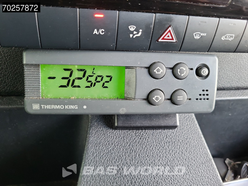 Leasing of Mercedes-Benz Sprinter 314 CDI Koelwagen Automaat Bi temp Thermo King V-300 Max Koeler Koel Vries Vriezer Kühlkasten Airco Mercedes-Benz Sprinter 314 CDI Koelwagen Automaat Bi temp Thermo King V-300 Max Koeler Koel Vries Vriezer Kühlkasten Airco: picture 9