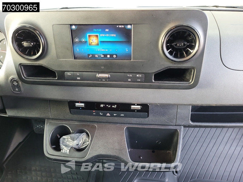 Small van Mercedes-Benz Sprinter 315 CDI Automaat L2H2 150PK Airco Camera Parkeersensoren MBUX CarPlay Euro6 L2 Airco: picture 14