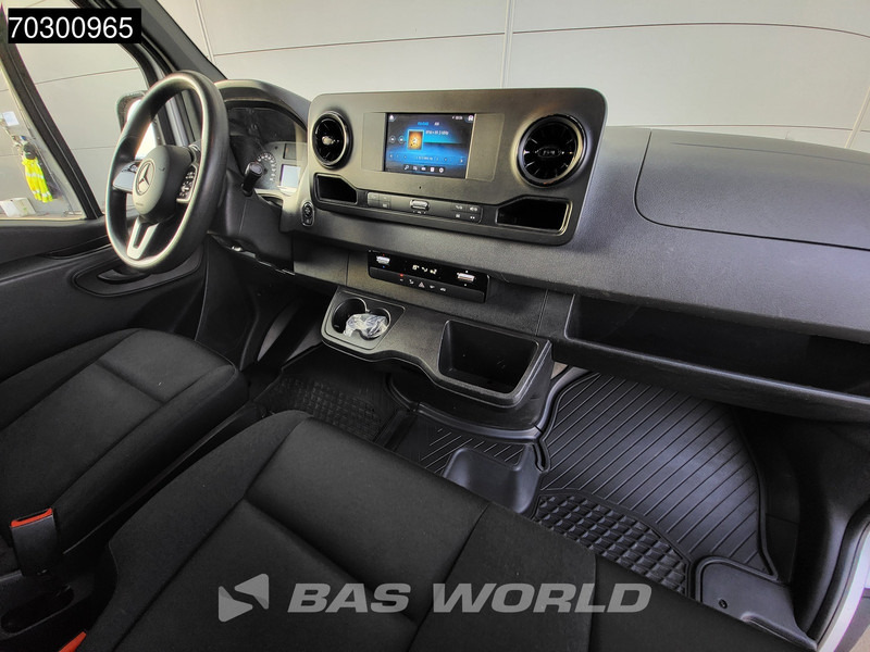 Small van Mercedes-Benz Sprinter 315 CDI Automaat L2H2 150PK Airco Camera Parkeersensoren MBUX CarPlay Euro6 L2 Airco: picture 10