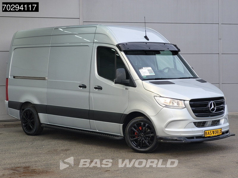 Mercedes-Benz Sprinter 315 CDI Automaat L2H2 BW Special Edition 18'' Zonneklep Sidesteps Camera PDC MBUX CarPlay 150PK Euro6 L2 12m3 Airco - Small van: picture 5 Mercedes-Benz Sprinter 315 CDI Automaat L2H2 BW Special Edition 18'' Zonneklep Sidesteps Camera PDC MBUX CarPlay 150PK Euro6 L2 12m3 Airco - Small van: picture 5